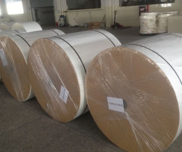 PE_coated_paper_jumbo_roll.jpg